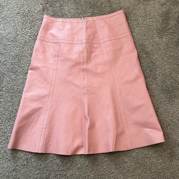 Danier size 8 Pink Midi Leather Skirt - Picture 4 of 15